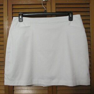 Grand Slam white skort for tennis, golf, etc. has pockets & back zipper size 14